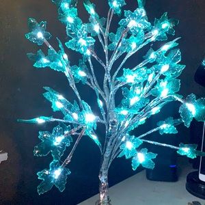 HOST PICK  Beautiful acrylic light blue leaves lights decor